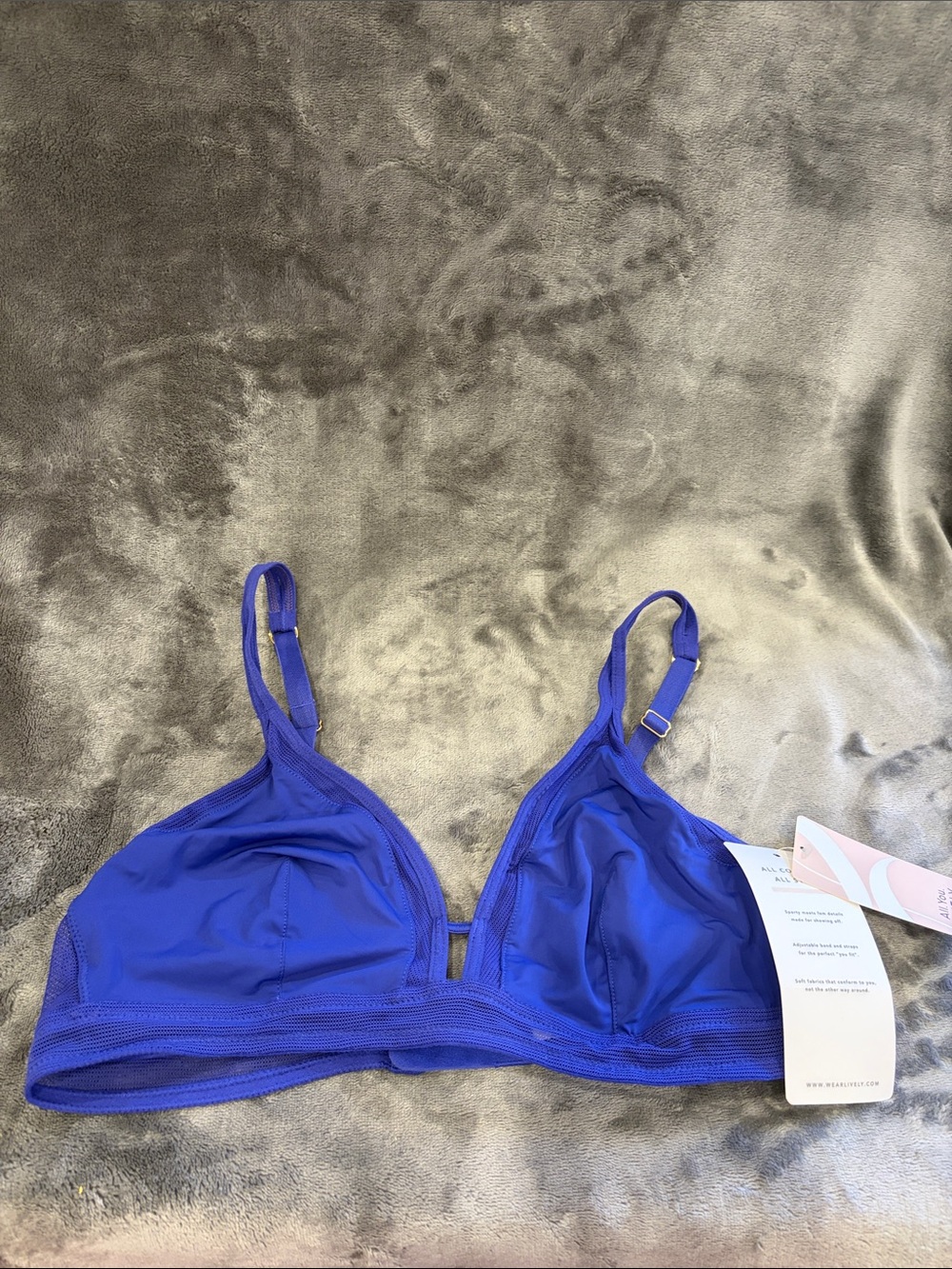 Lively Wireless Bralette in Cobalt Blue